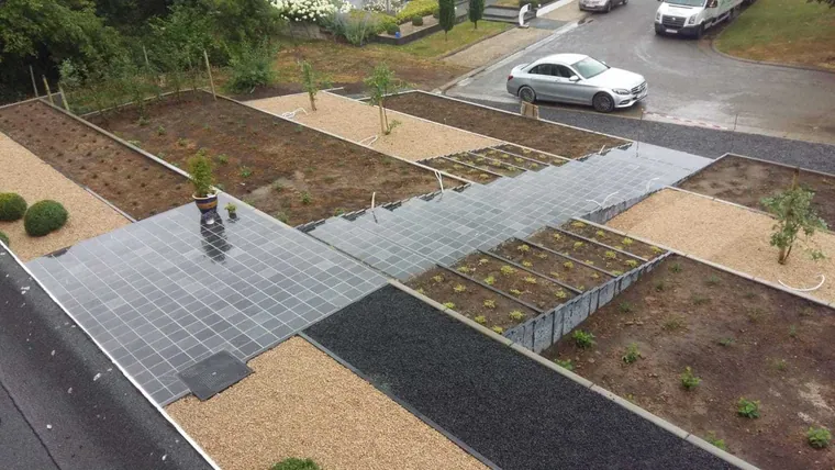 Terras en tuinpad door Lumen bv