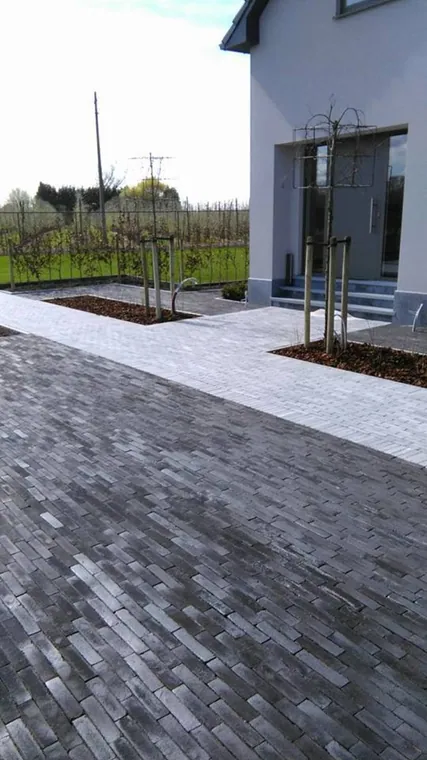 Klinkerverharding door Lumen bv in Limburg